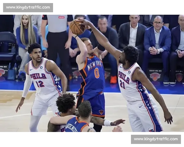活塞与76人激战正酣 双方关键球员对决引发球迷热议